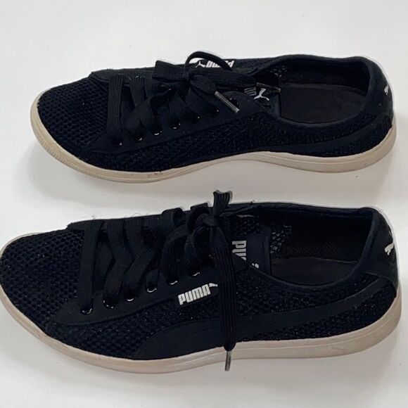 Puma Girl Tennis Shoes Size
6.5 - Picture 1 of 6